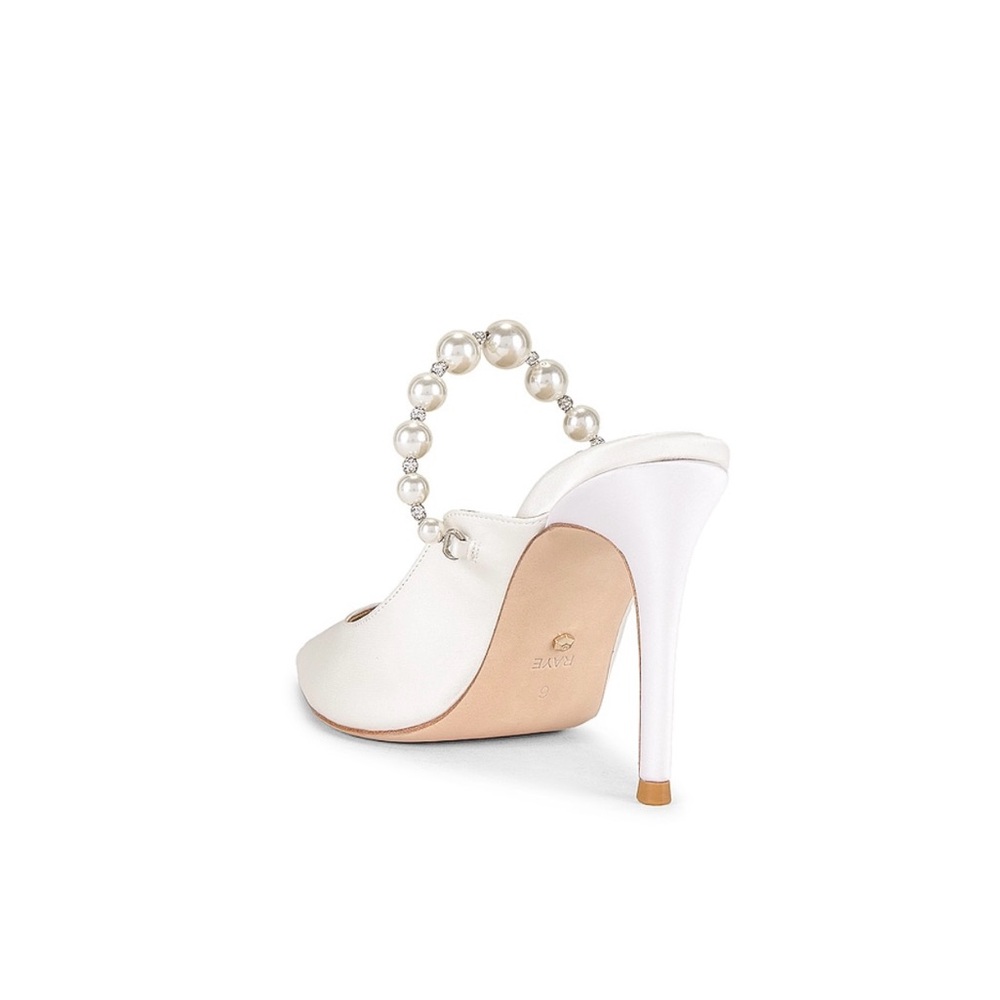 Raye Reception Heel - Picture 7 of 9
